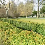 Kleeblatthaus Ruegen بوتبوس