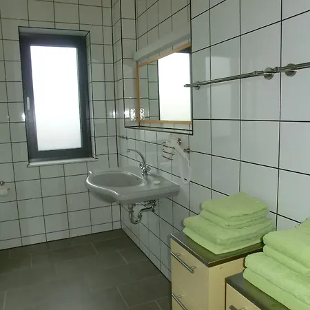 Apartament Kleeblatthaus Ruegen