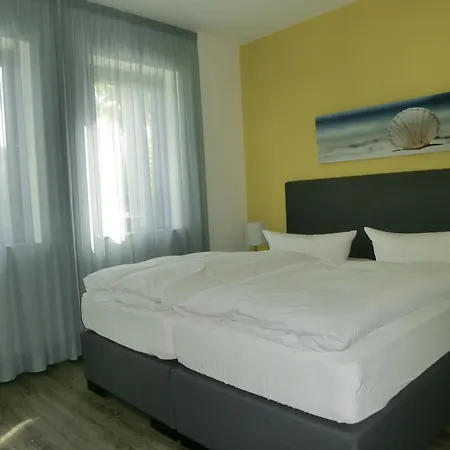 아파트 Kleeblatthaus Ruegen *