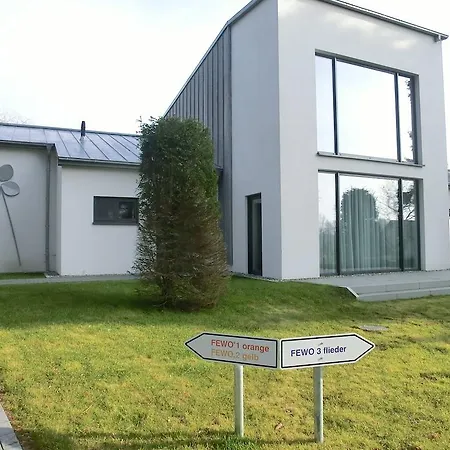 아파트 Kleeblatthaus Ruegen 푸트버스
