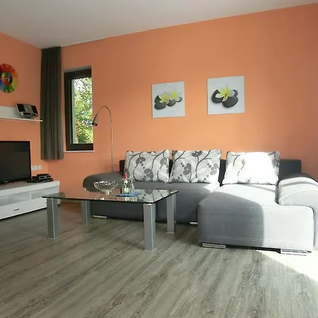 Apartment Kleeblatthaus Ruegen Putbus